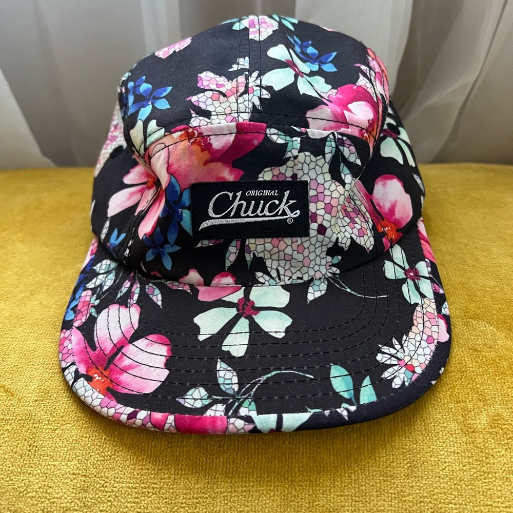 Original Chuck Hawaiian hat